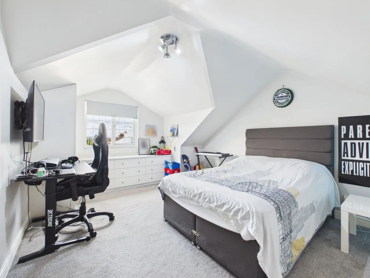 Blacker Lane, Netherton, WF4, photo 17