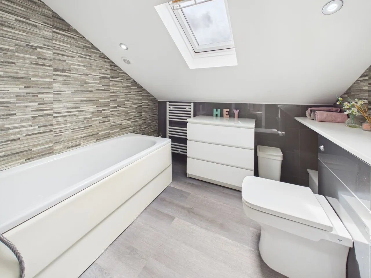 Blacker Lane, Netherton, WF4, photo 19