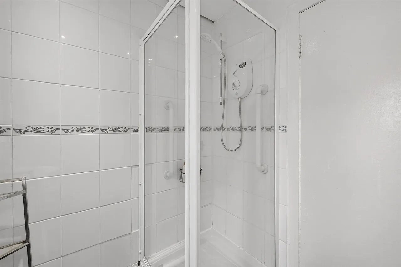 Townfoot, Dreghorn, KA11, photo 11