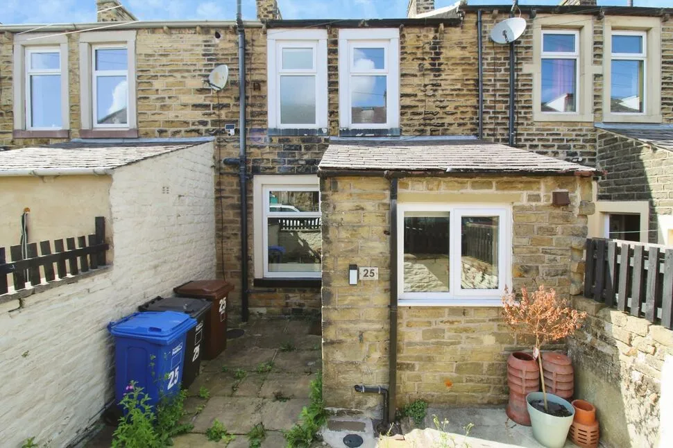Mostyn Avenue, Earby, Lancashire, BB18, photo 4