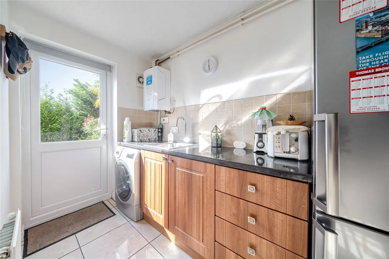 Vancouver Close, Orpington, BR6, photo 15