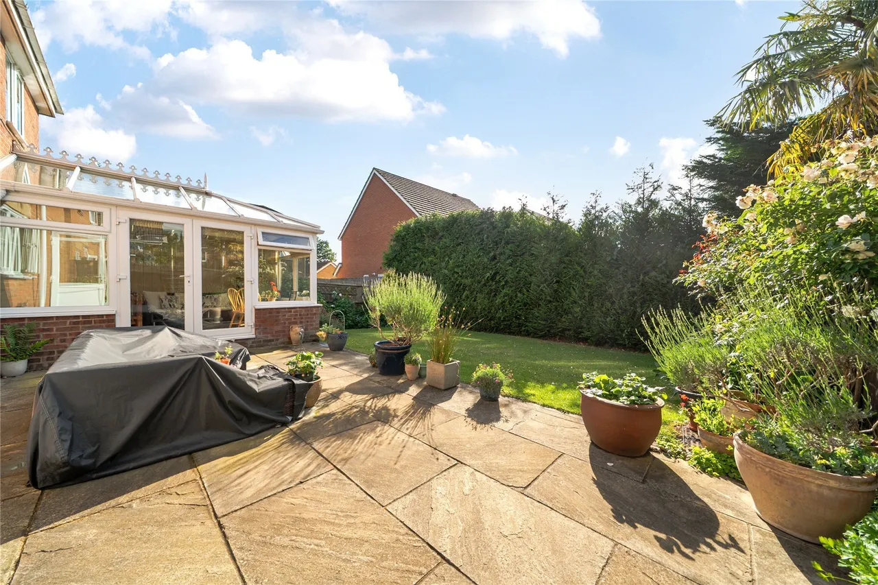 Vancouver Close, Orpington, BR6, photo 18