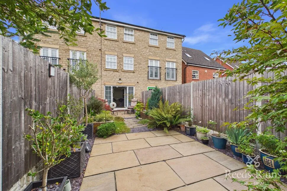 Limekiln Way, Shireoaks, S81, photo 20