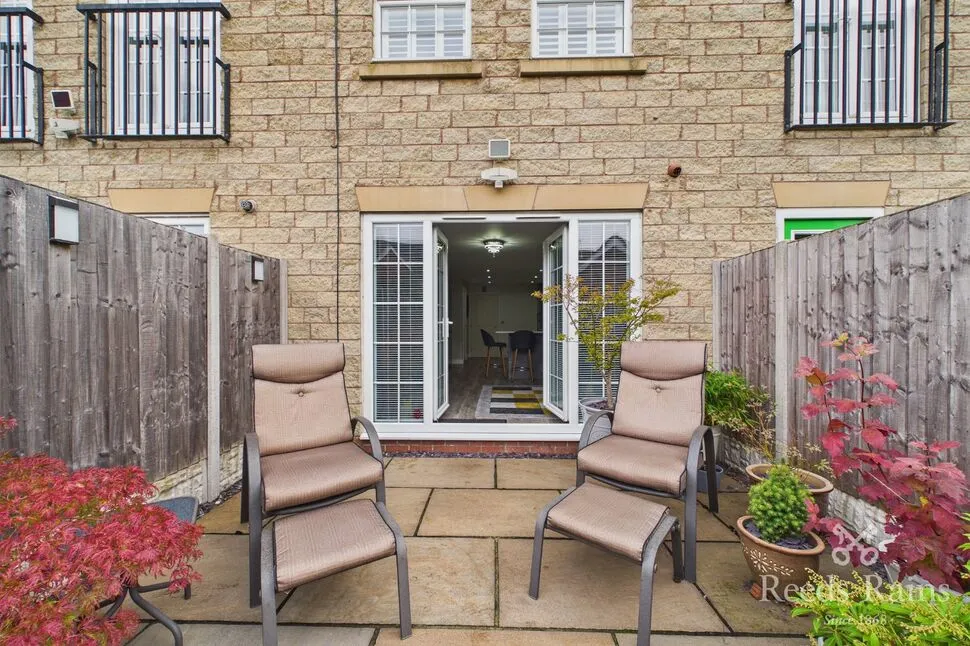 Limekiln Way, Shireoaks, S81, photo 19