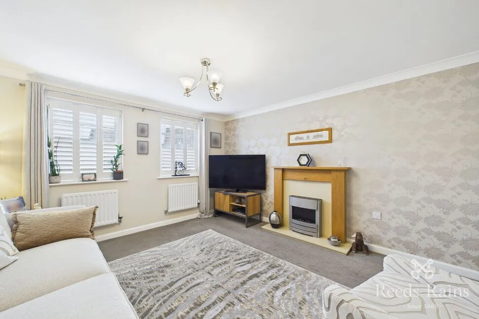Limekiln Way, Shireoaks, S81, photo 11