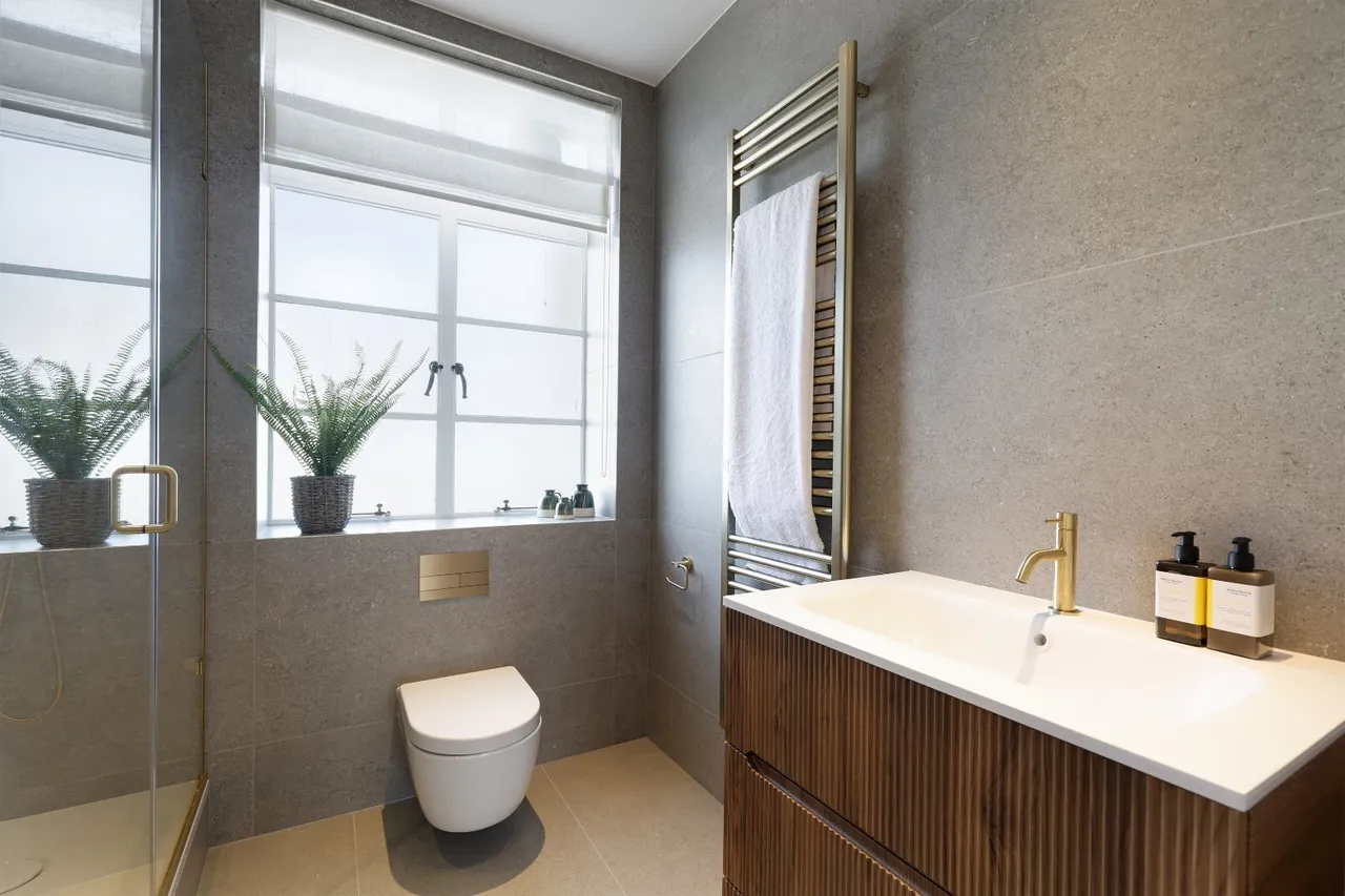Grosvenor Square, Mayfair, W1K, photo 23