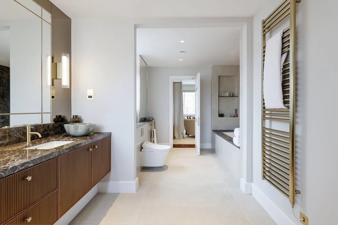 Grosvenor Square, Mayfair, W1K, photo 15