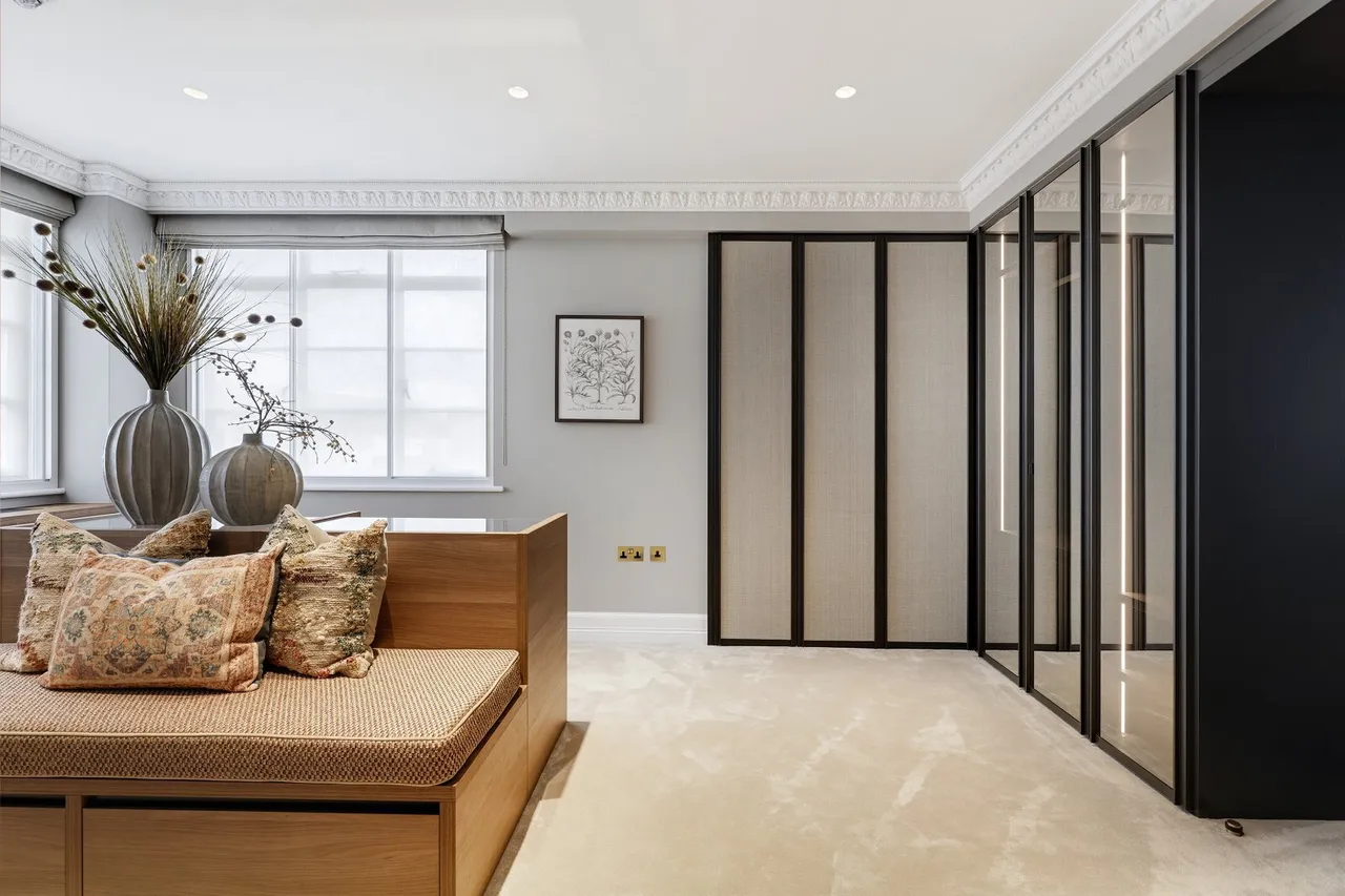 Grosvenor Square, Mayfair, W1K, photo 13