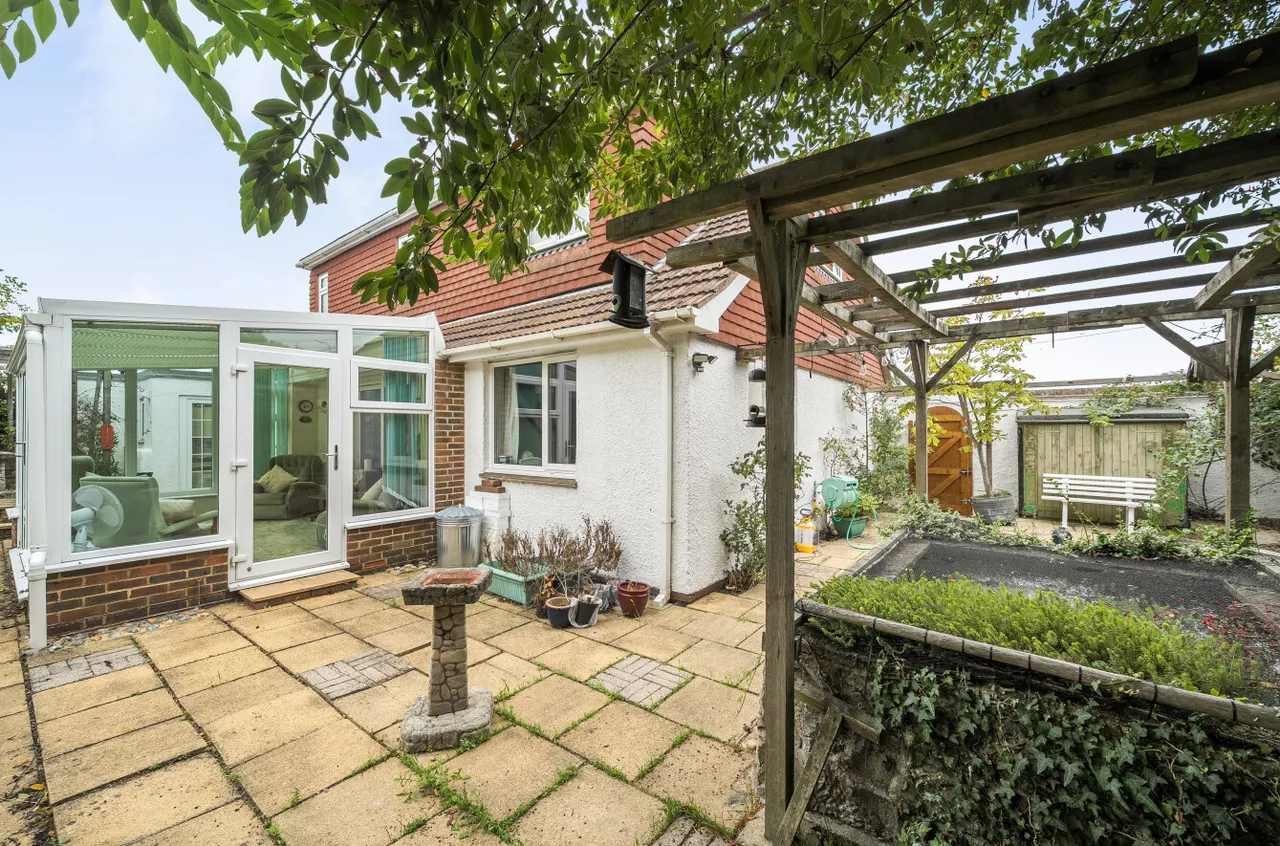 Derek Road, North Lancing, BN15, photo 15