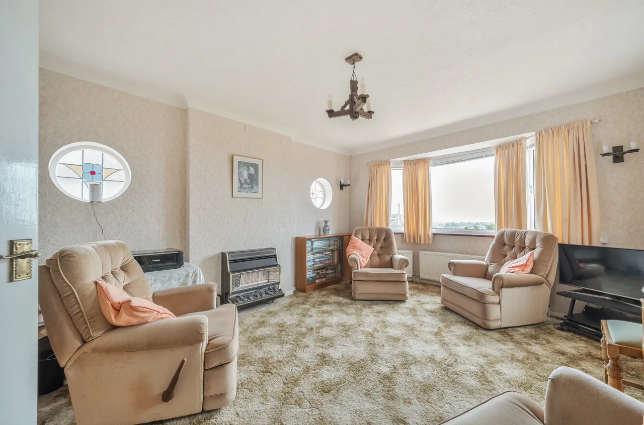 Derek Road, North Lancing, BN15, photo 2
