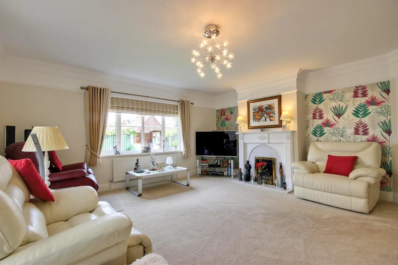 Northfield Close, South Cave, Brough, photo 5