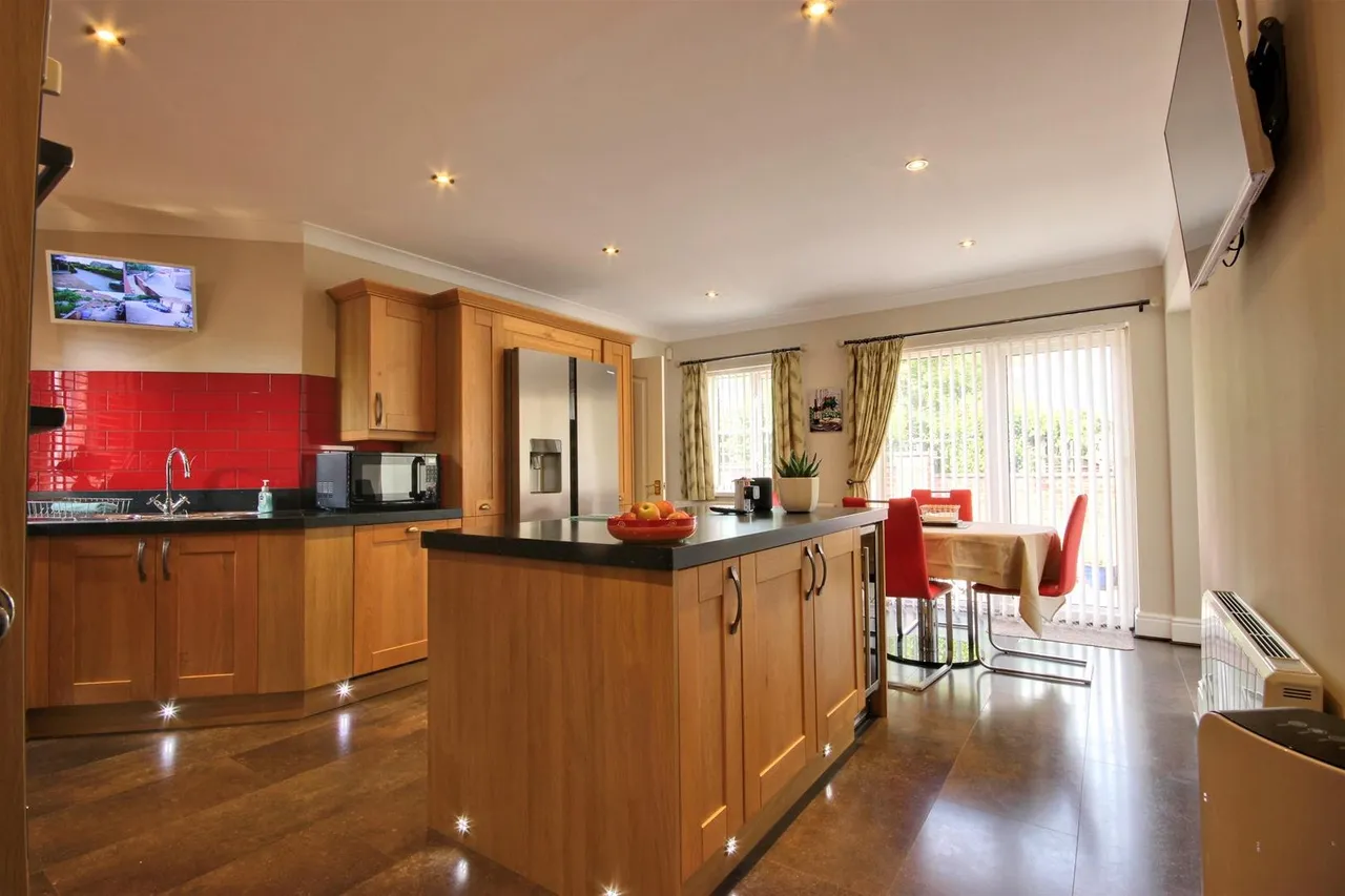 Northfield Close, South Cave, Brough, photo 6