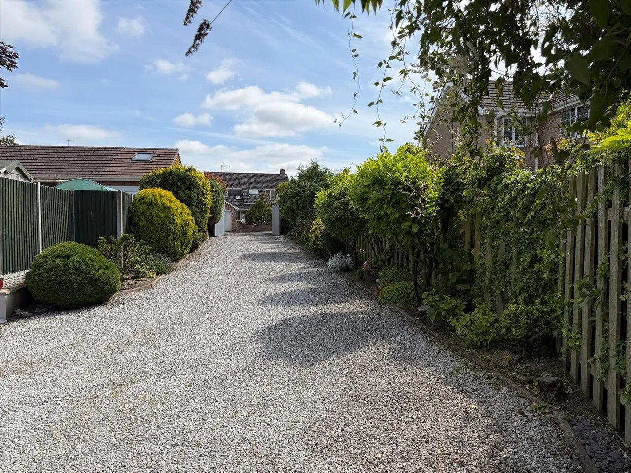 Northfield Close, South Cave, Brough, photo 33
