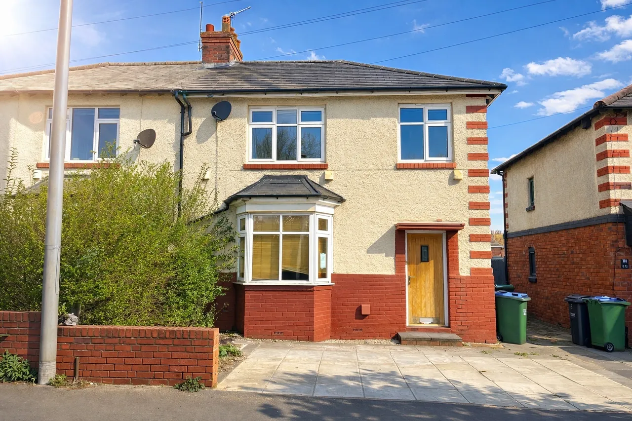 3 bed house for sale, Birchfield Lane, Oldbury, B69