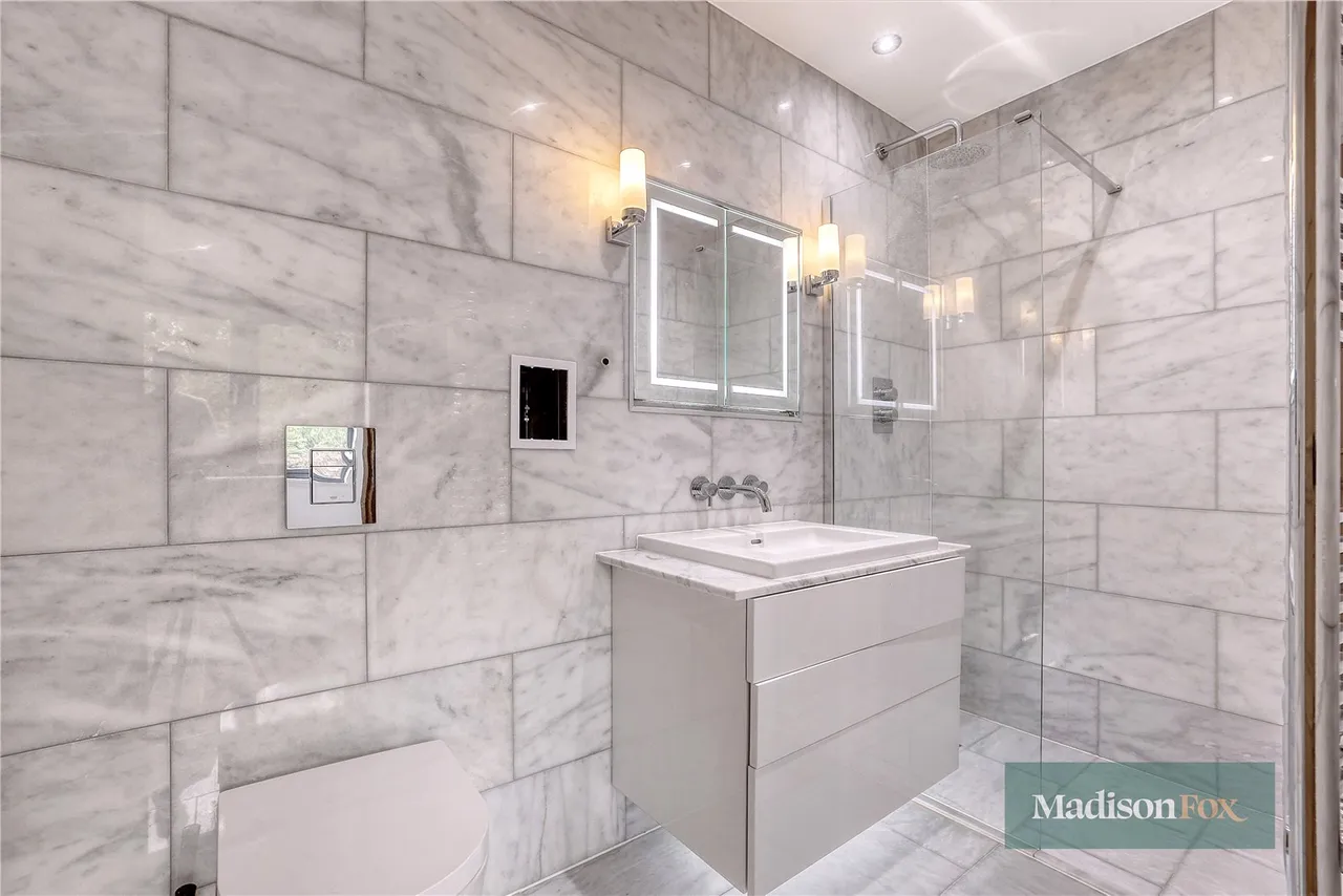 Eden Lodges, Chigwell, IG7, photo 12