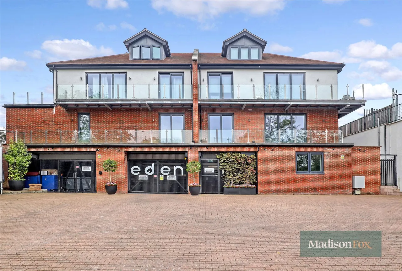 Eden Lodges, Chigwell, IG7, photo 18