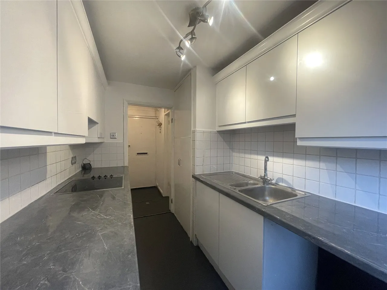 London Road, Maidstone, Kent, ME16, photo 5