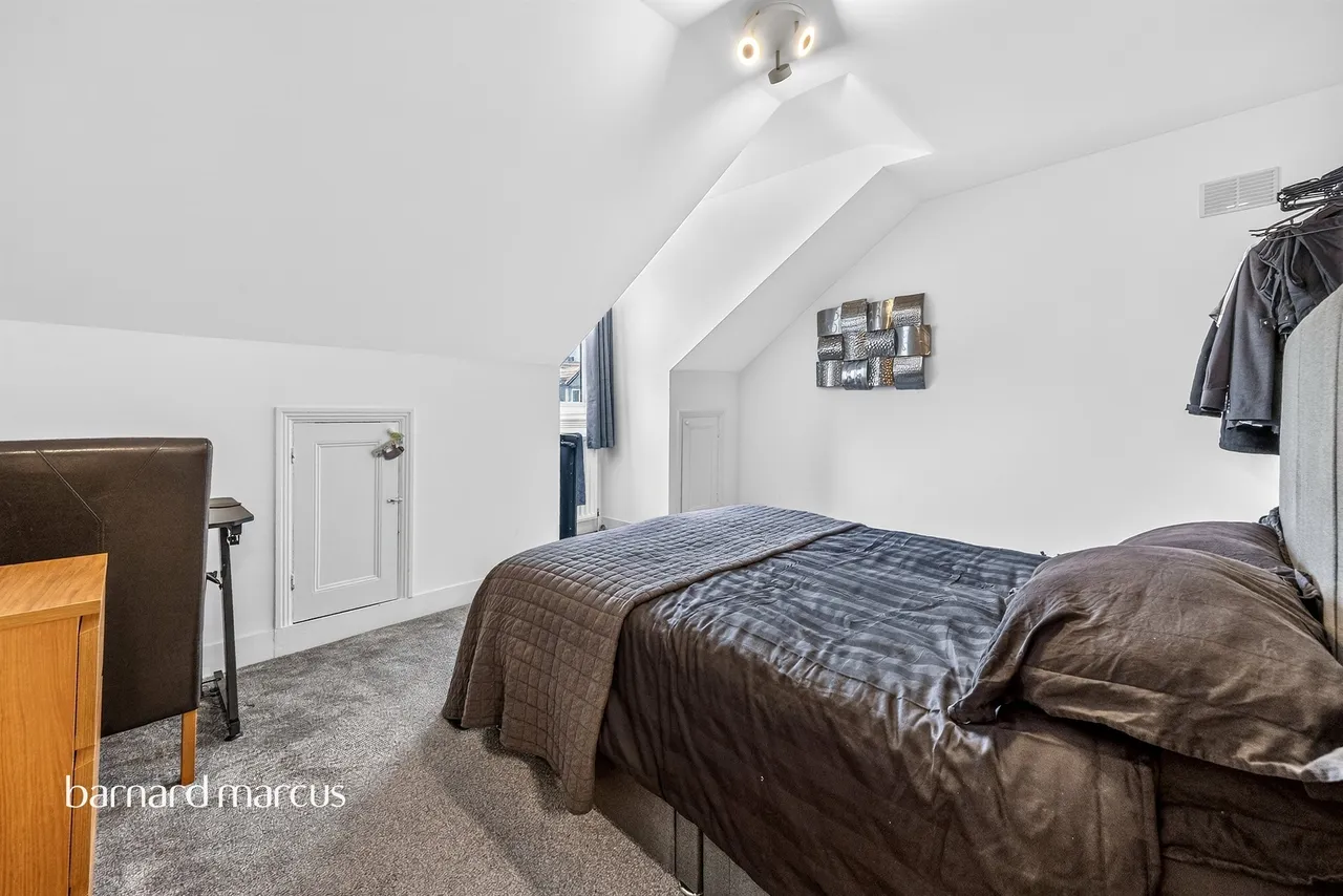 Birdhurst Road, South Croydon, photo 7