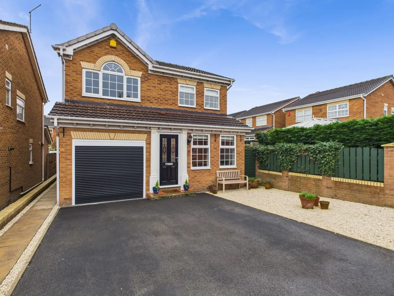 Burnleys Drive, Methley, LS26, photo 2