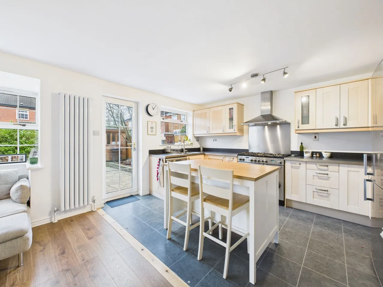 Burnleys Drive, Methley, LS26, photo 8