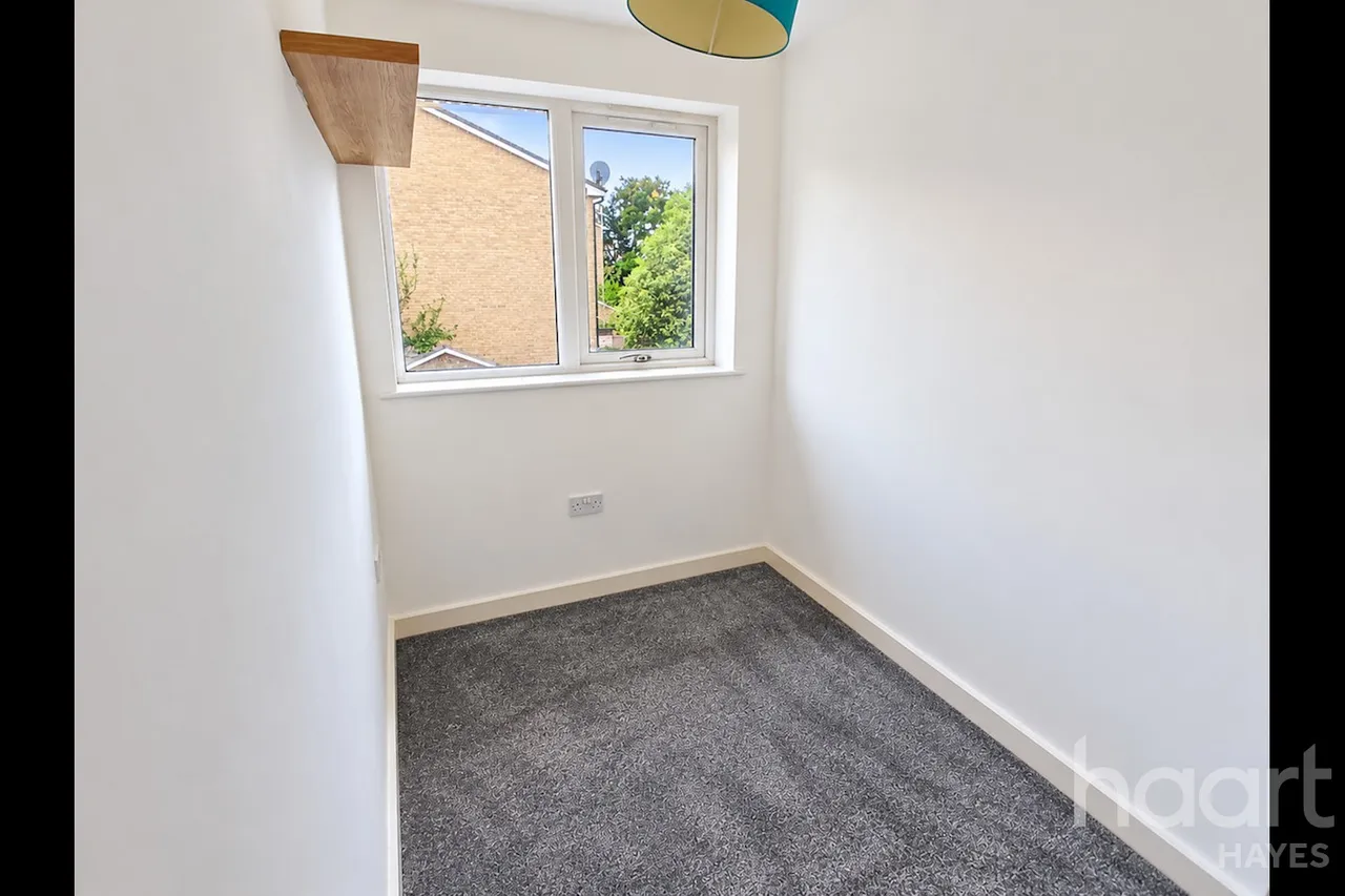Taywood Road, UB5, photo 7