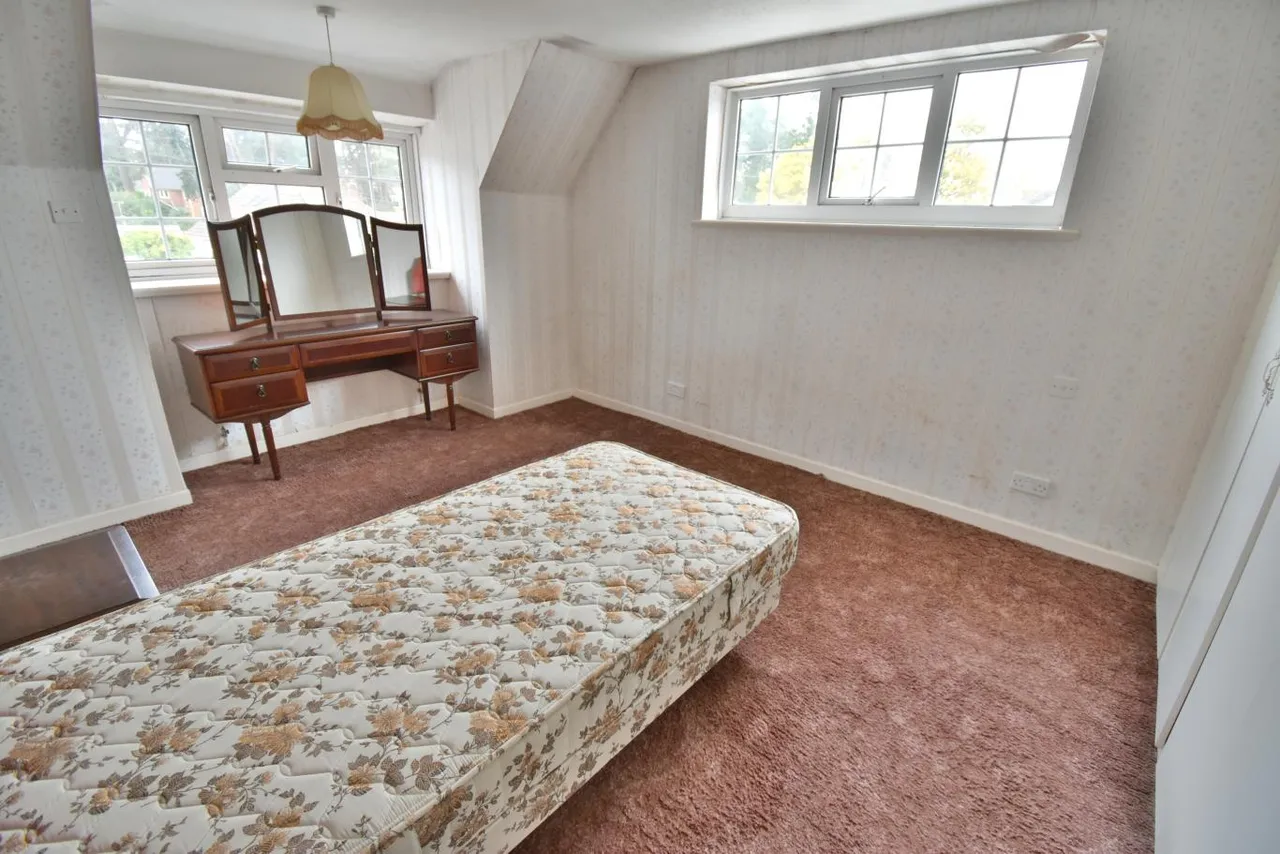Greenwood Avenue, BH22, photo 19