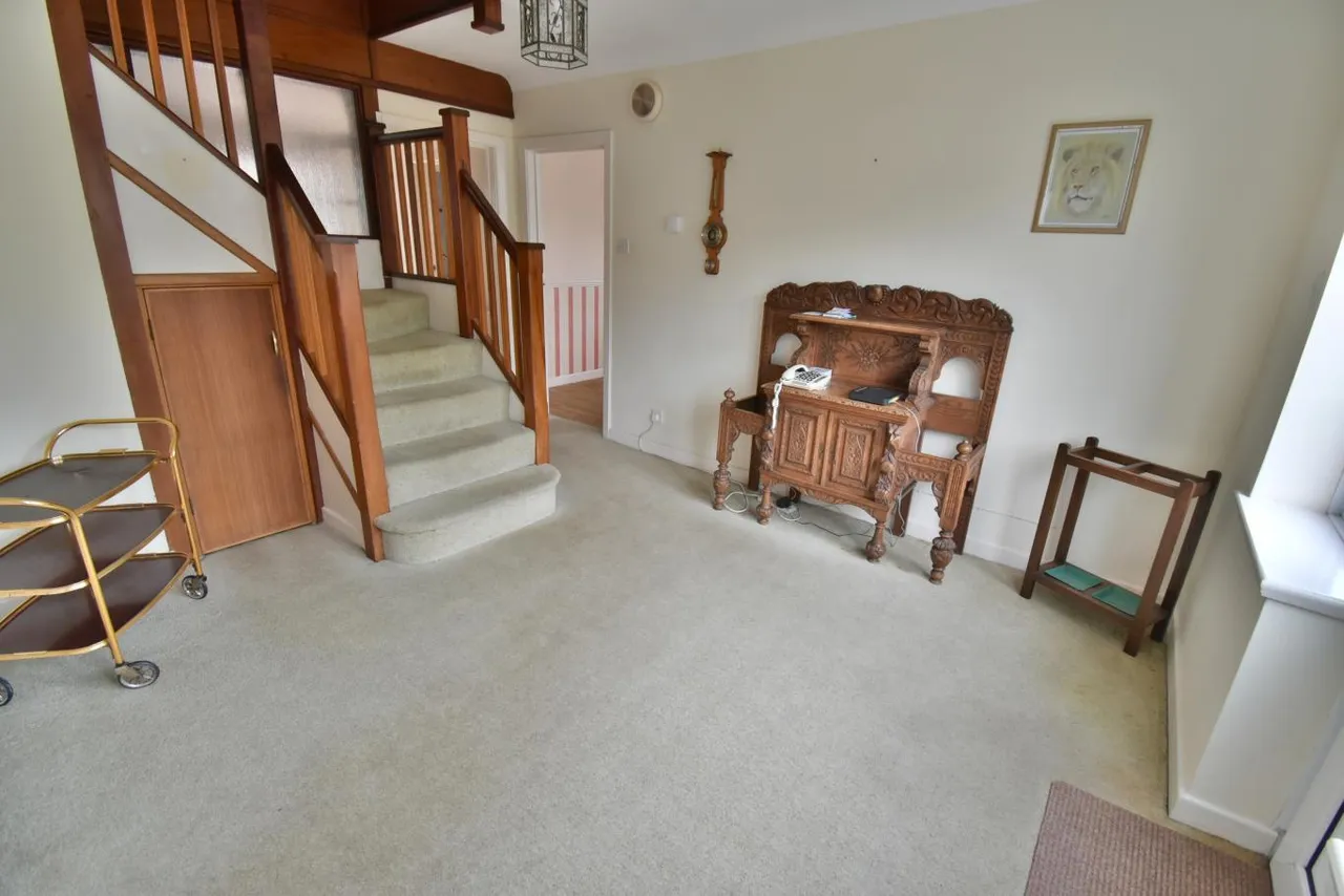Greenwood Avenue, BH22, photo 15
