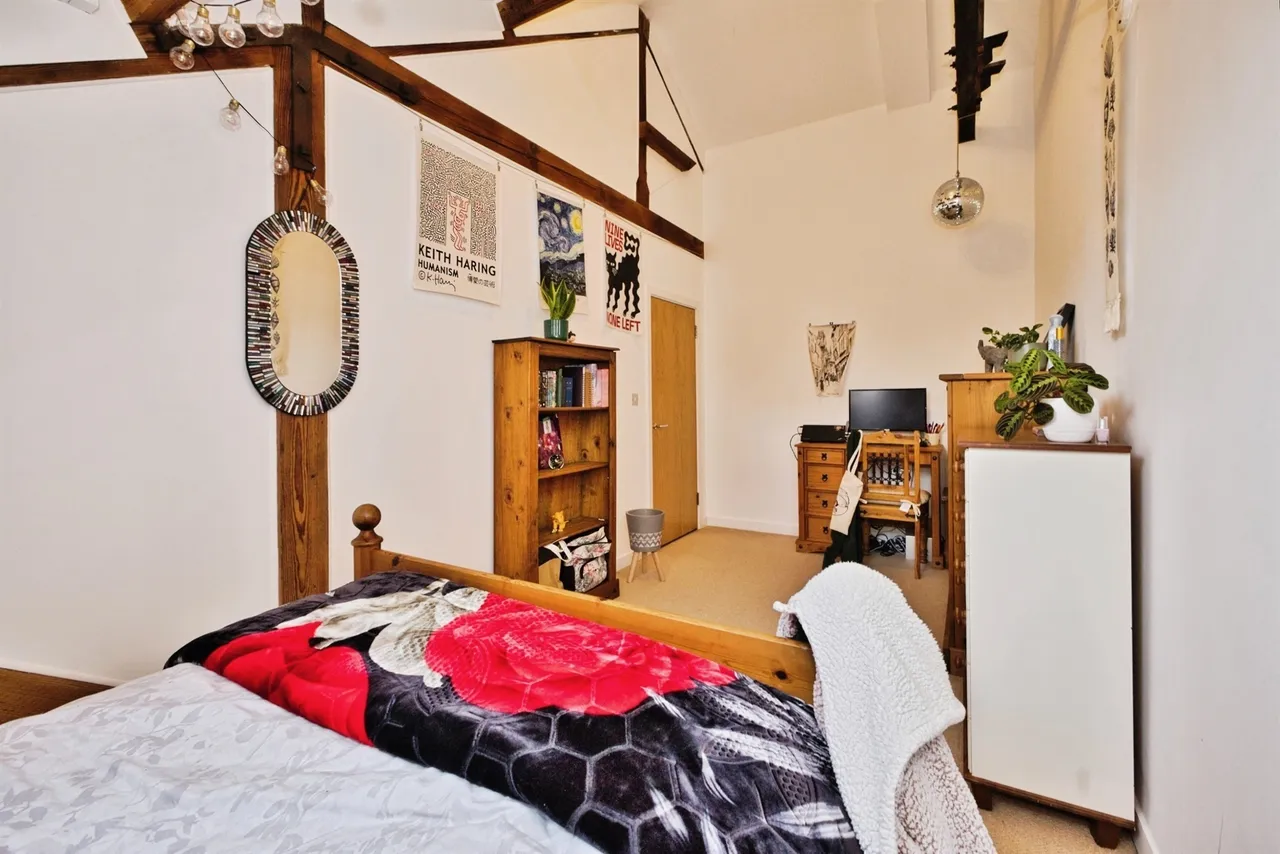 The Barley Yard, Crewkerne, TA18, photo 15