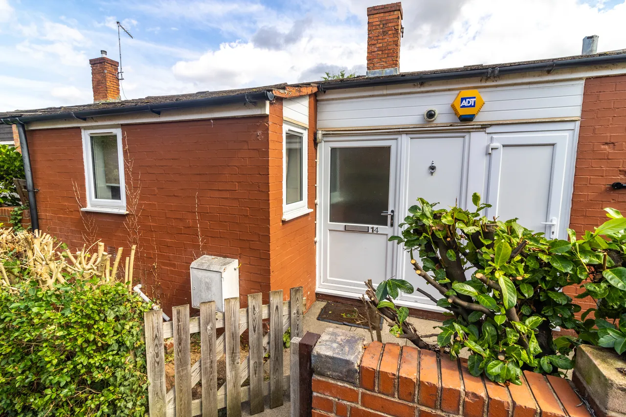 3 bed house for sale — Greystoke Walk, Leicester, Leicester, LE4 2FQ