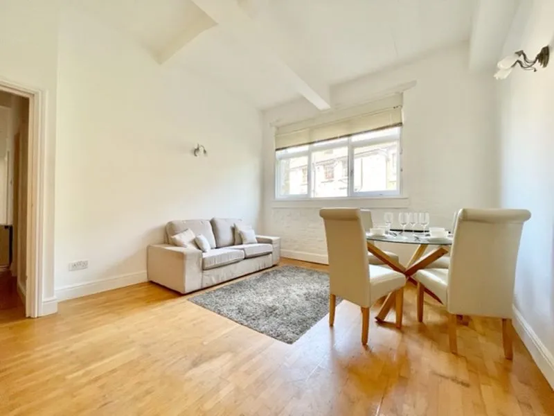 Adelina Grove, London E1 3BX, photo 2