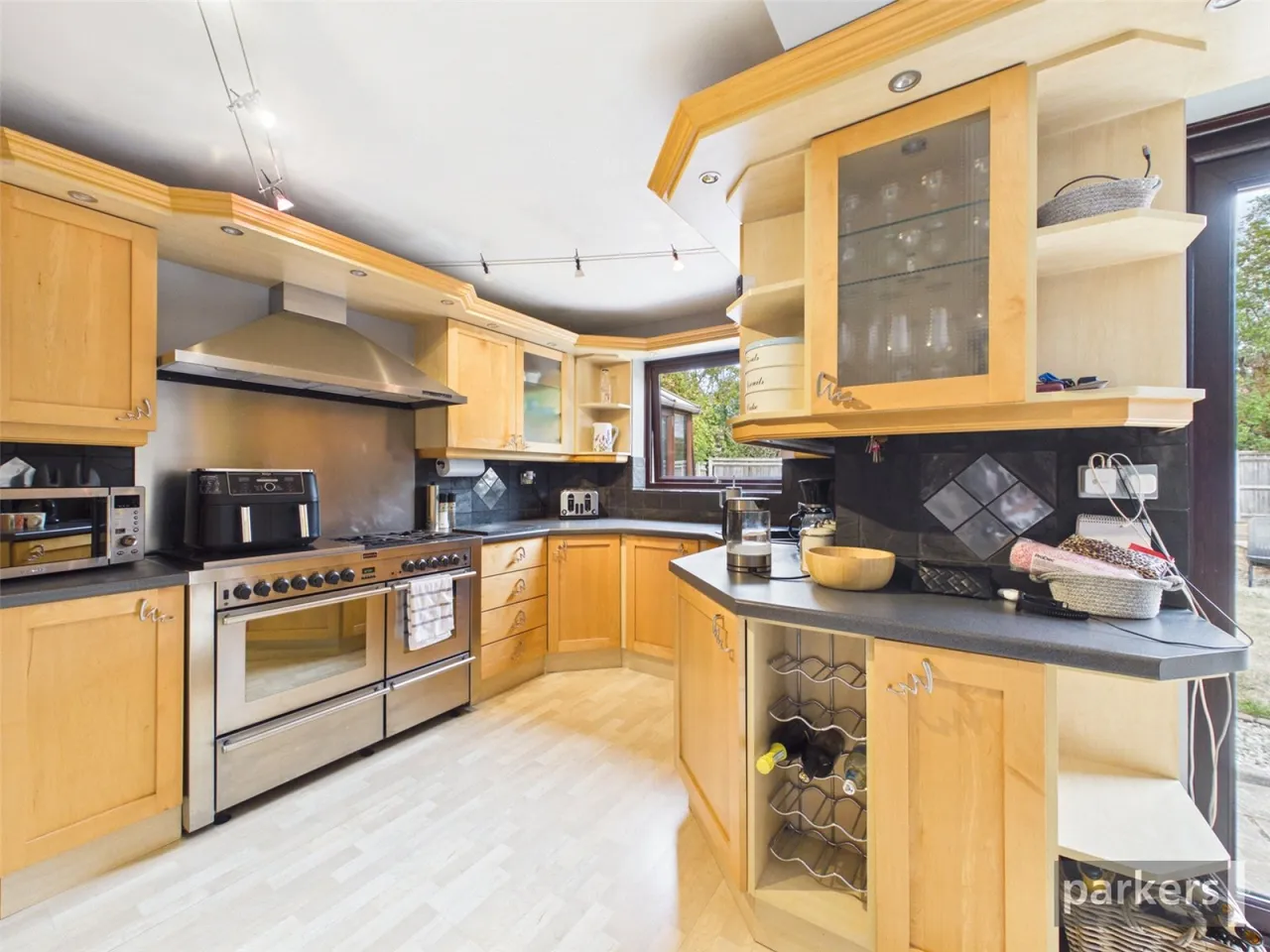 Adwell Drive, Lower Earley, RG6, photo 3