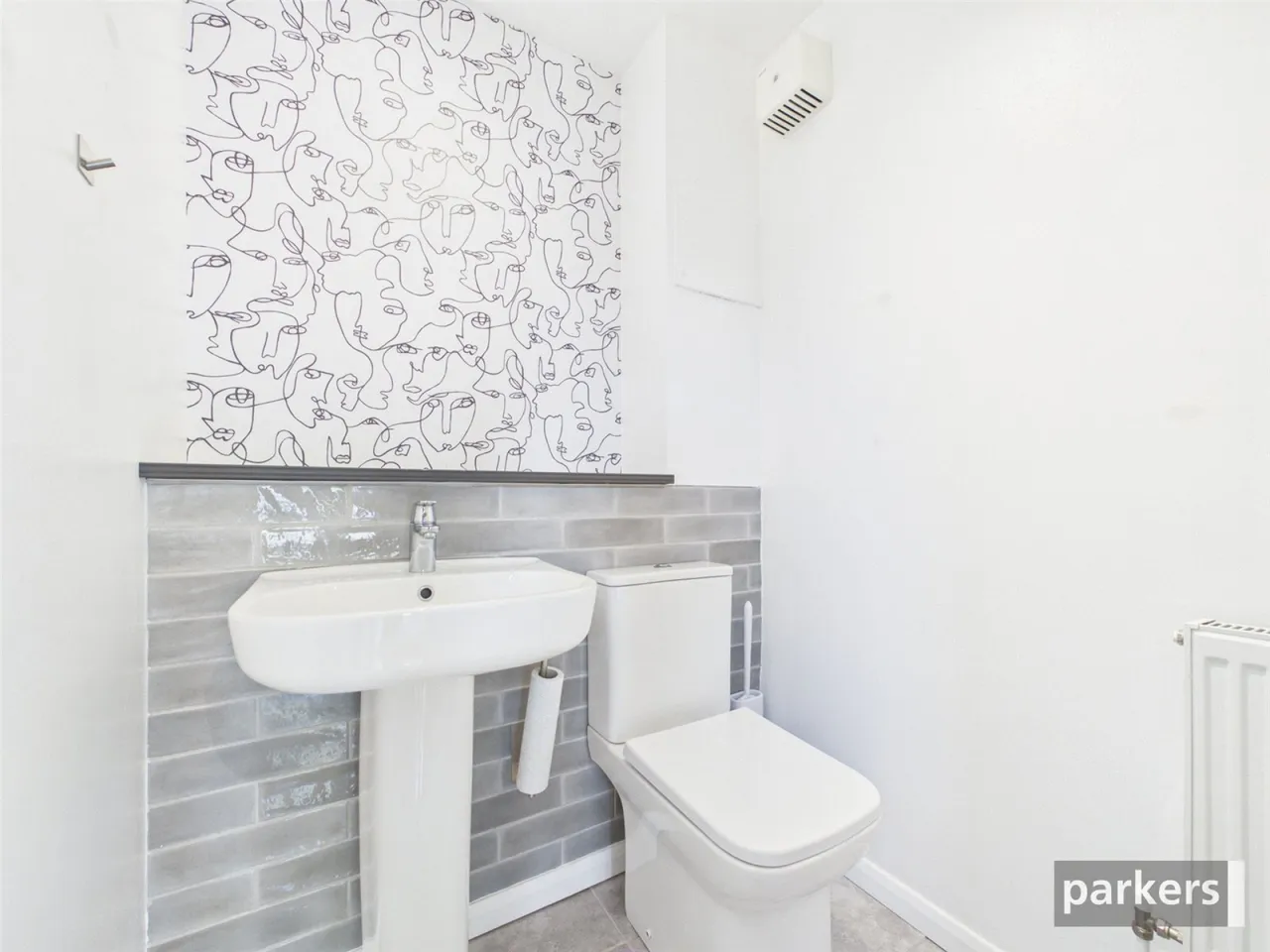 Adwell Drive, Lower Earley, RG6, photo 12
