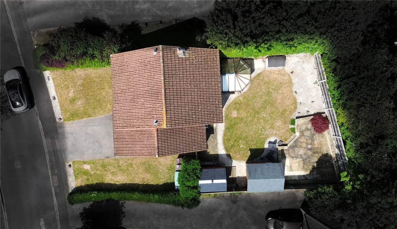 Adwell Drive, Lower Earley, RG6, photo 24