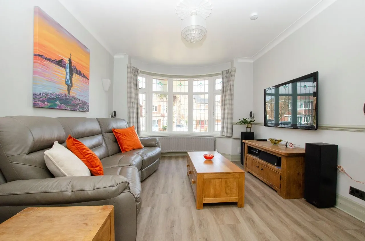Downside Avenue, Southampton, SO19 7BT, photo 3