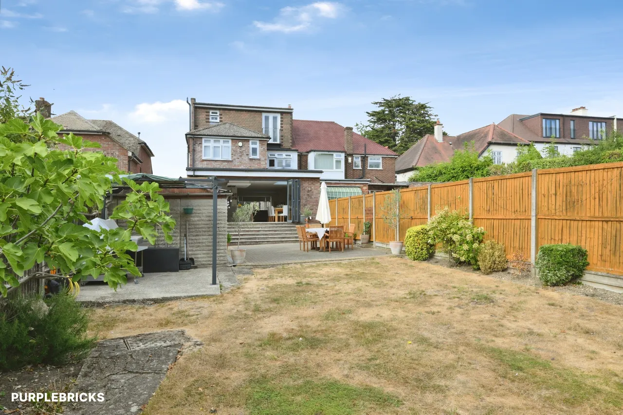 Cuffley Hill, Waltham Cross, EN7, photo 26