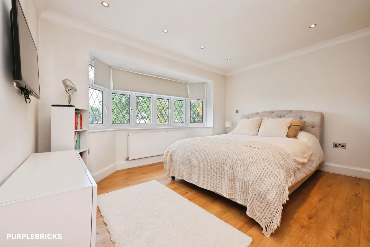 Cuffley Hill, Waltham Cross, EN7, photo 20