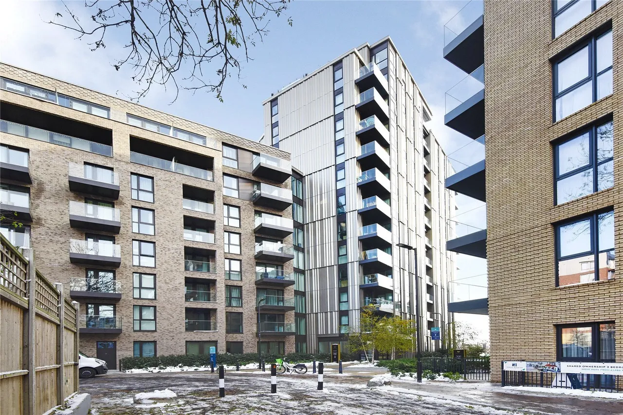 Coster Avenue, London, N4, photo 11
