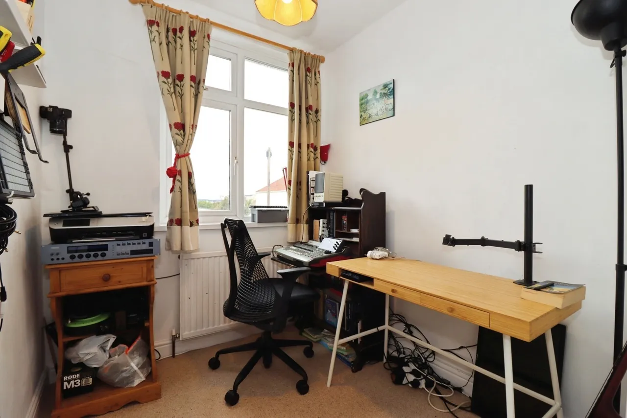 Everest Road, Bristol, BS16, photo 13