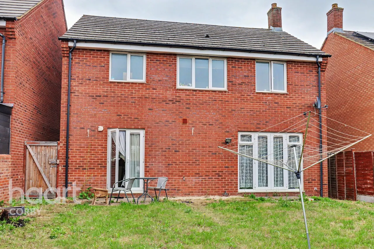 Lyveden Way, Corby, NN18, photo 23