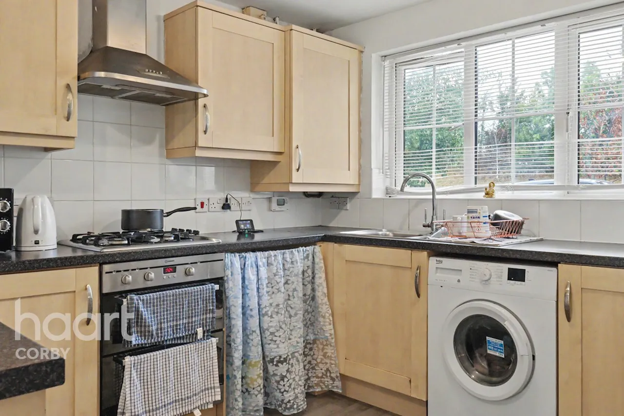 Lyveden Way, Corby, NN18, photo 8