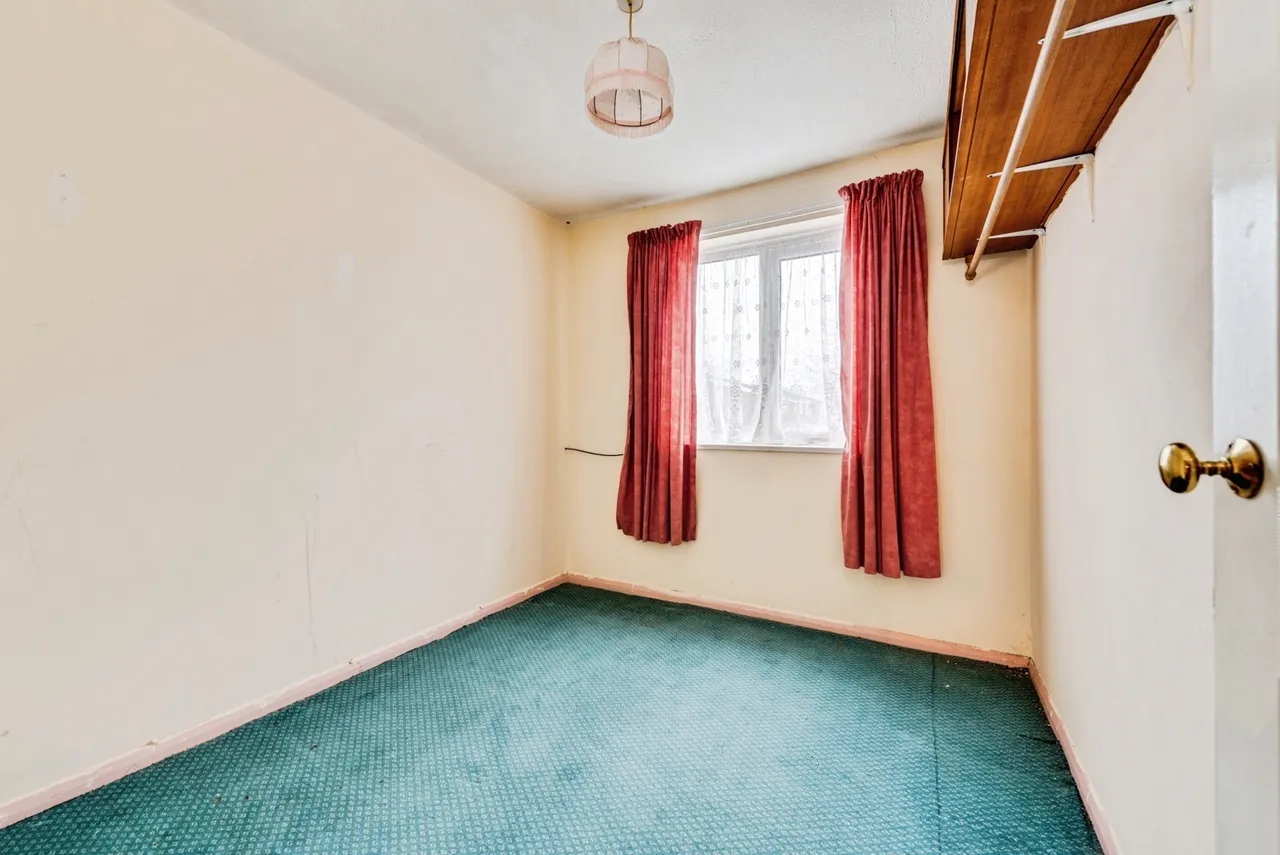 Colingsmead, Swindon, Wiltshire, SN3, photo 11