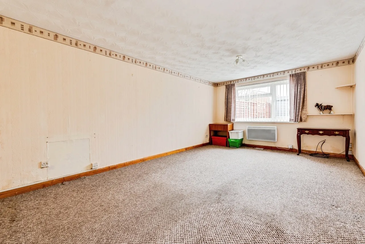 Colingsmead, Swindon, Wiltshire, SN3, photo 4
