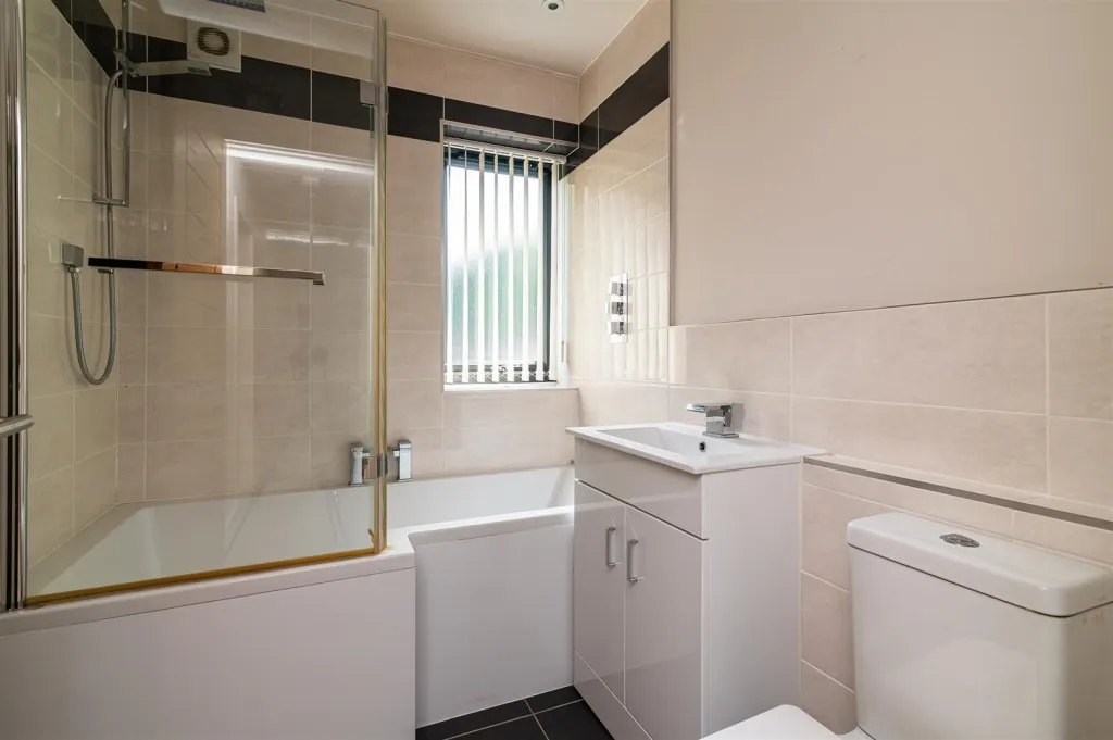 Foxhill Road, Burton Joyce, photo 18
