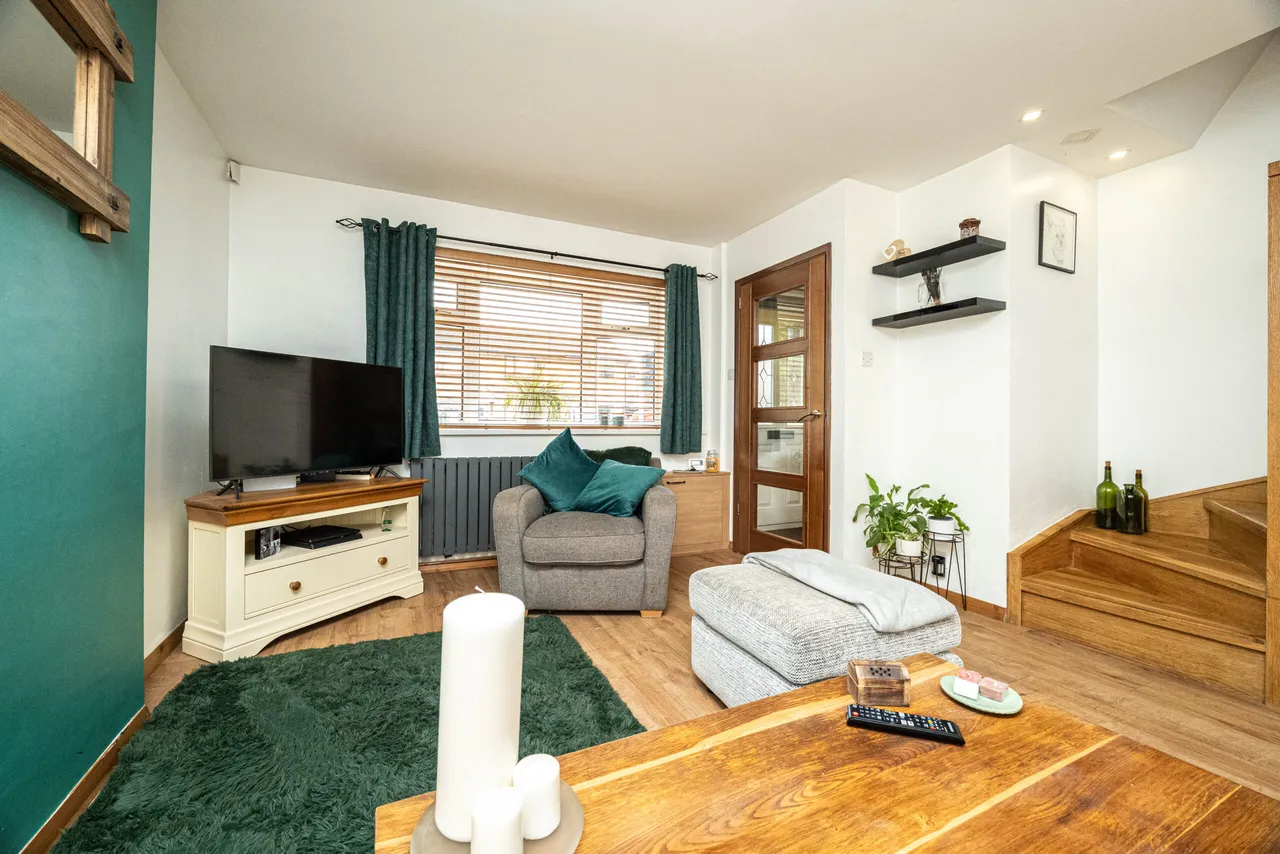 Barrett Court, Bury, BL9 7PL, photo 4