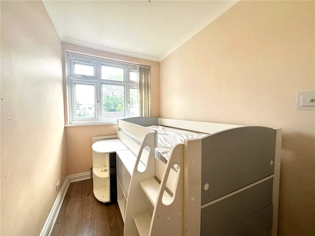 Lyndhurst Avenue, Twickenham, TW2, photo 14