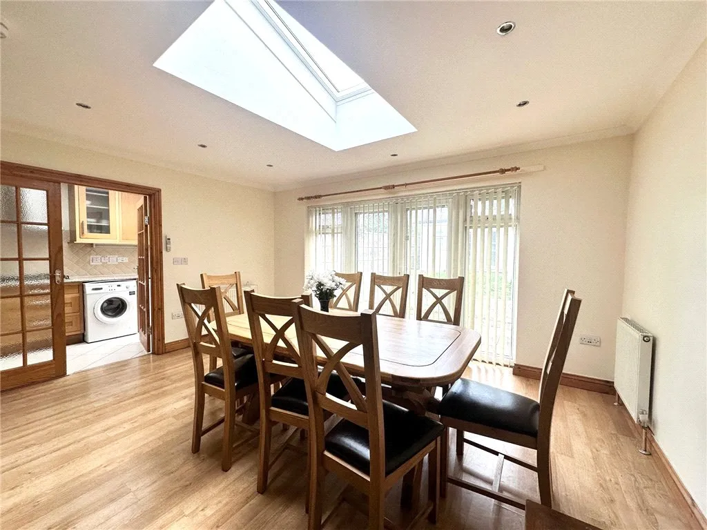 Lyndhurst Avenue, Twickenham, TW2, photo 6