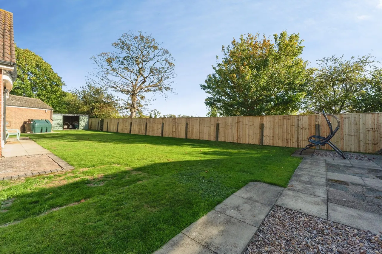 Smithfield, North Thoresby, DN36, photo 23