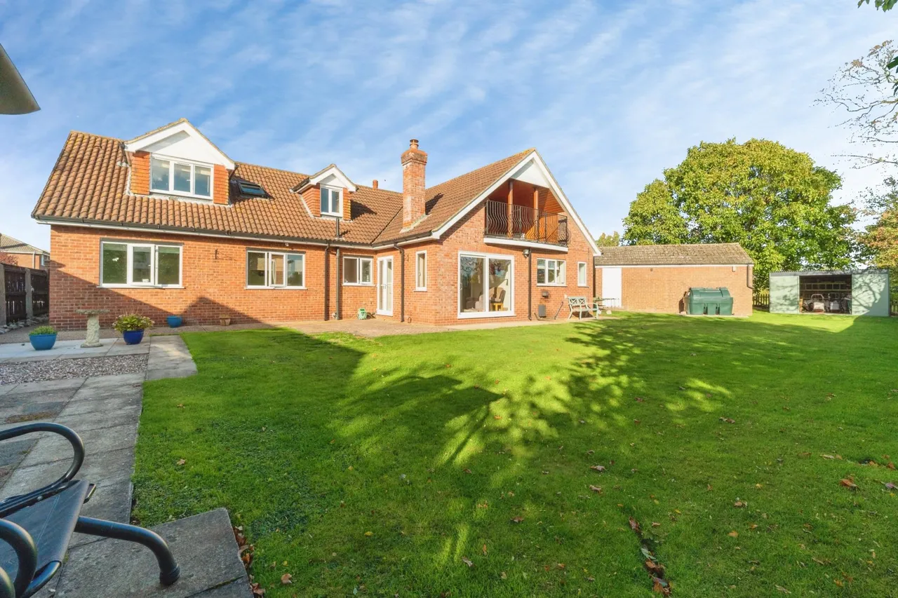 Smithfield, North Thoresby, DN36, photo 33