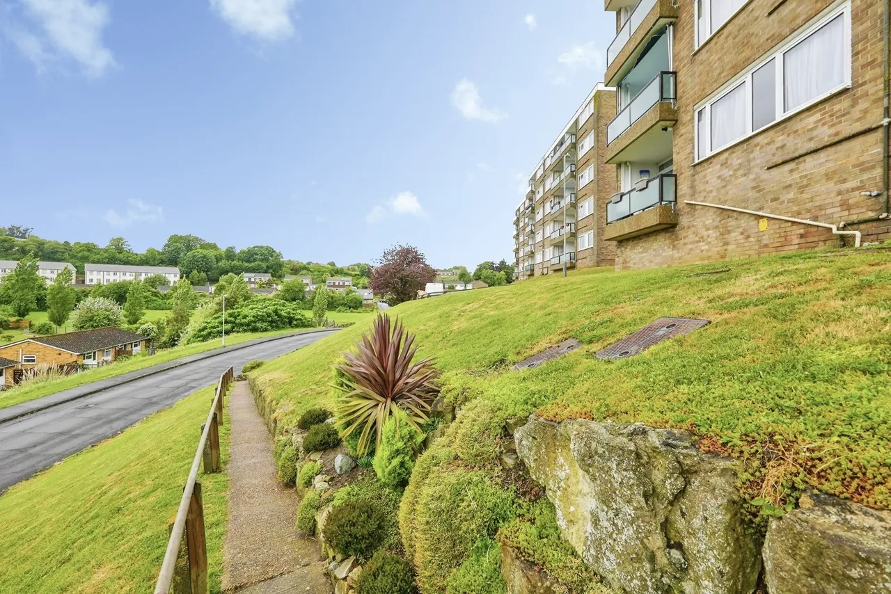 Collingwood Rise, Folkestone, Kent, CT20, photo 14