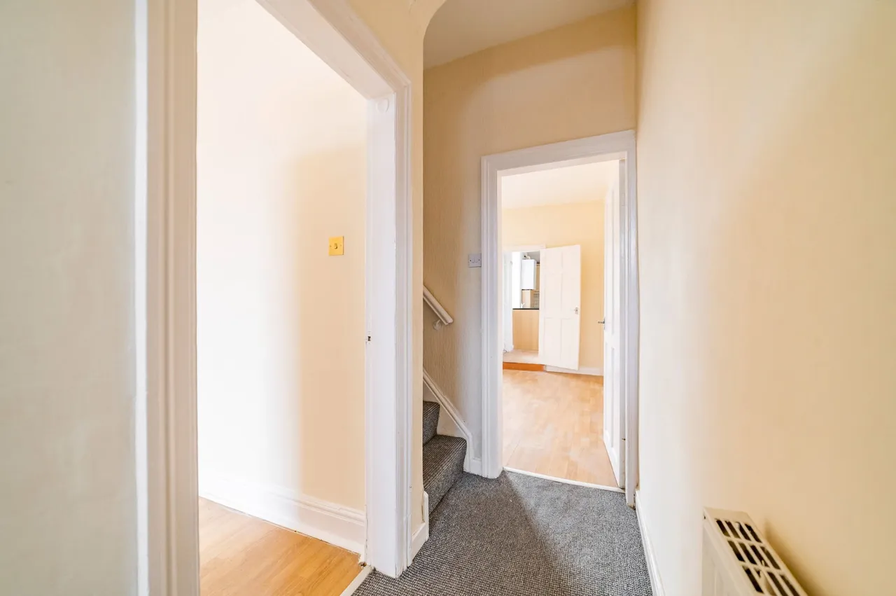 Rochdale Road, Heywood, photo 6